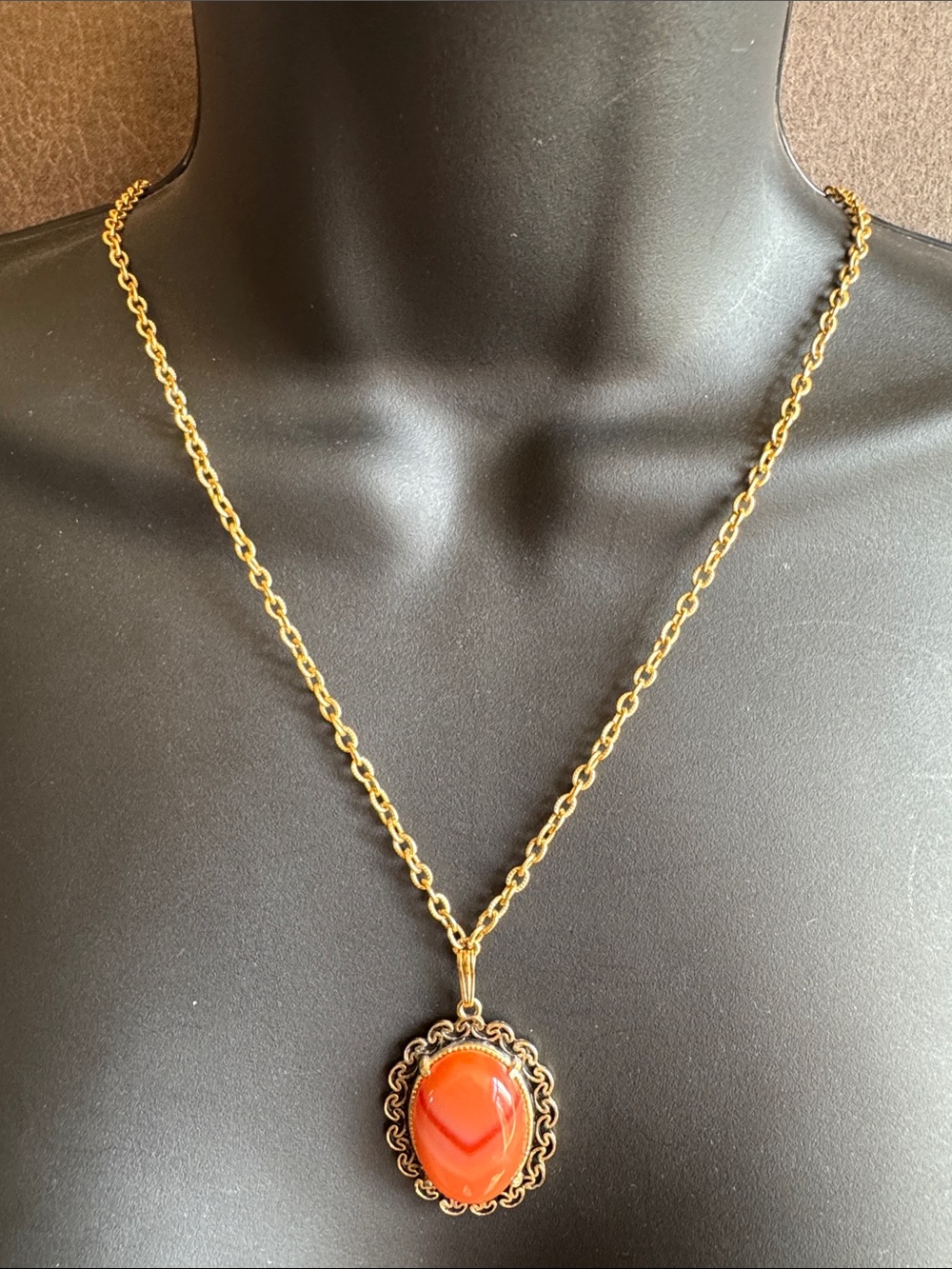 Vintage Gold-Tone Necklace with Orange Oval Pendant